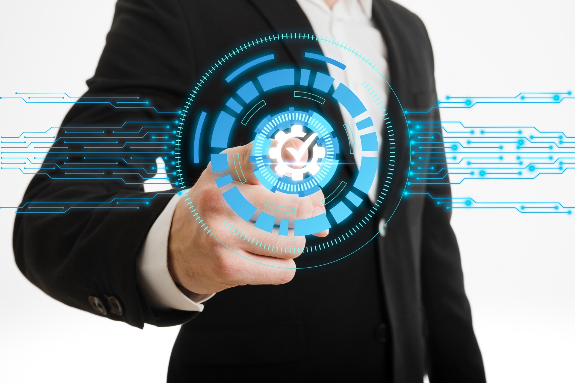 3 dấu hiệu cho thấy trung tâm của bạn cần chuyển đổi số ngay!